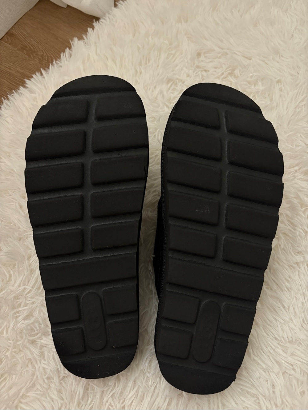 UGG Black Crisscross Suede Slide Sandals- US 9 - Picture 5 of 6